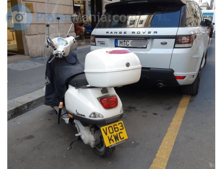VO63 KWC, Vespa LX