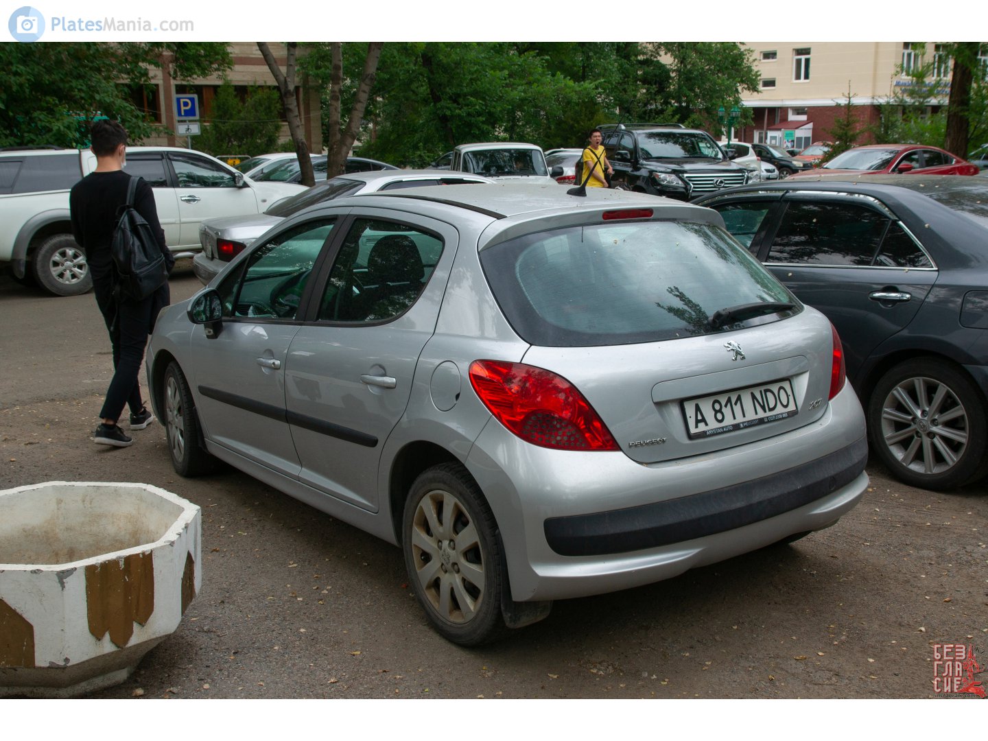 A 811 NDO, Peugeot 207 (207+) 5-door Hatch (A71), 2006–2014