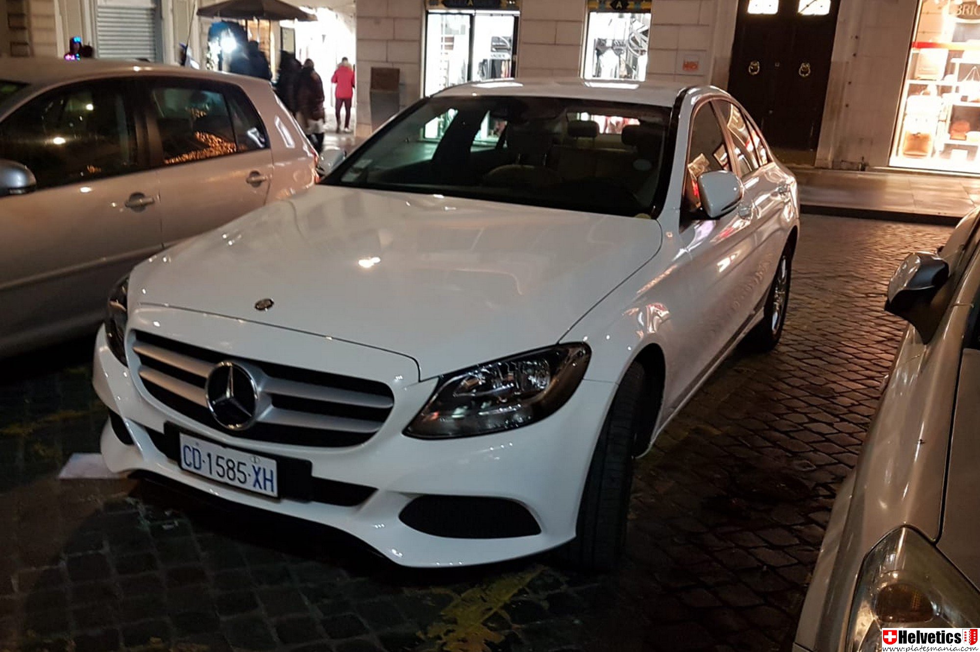 CD 1585 XH, Mercedes-Benz C-Klasse 4th gen Sedan (W205), 2014–2021