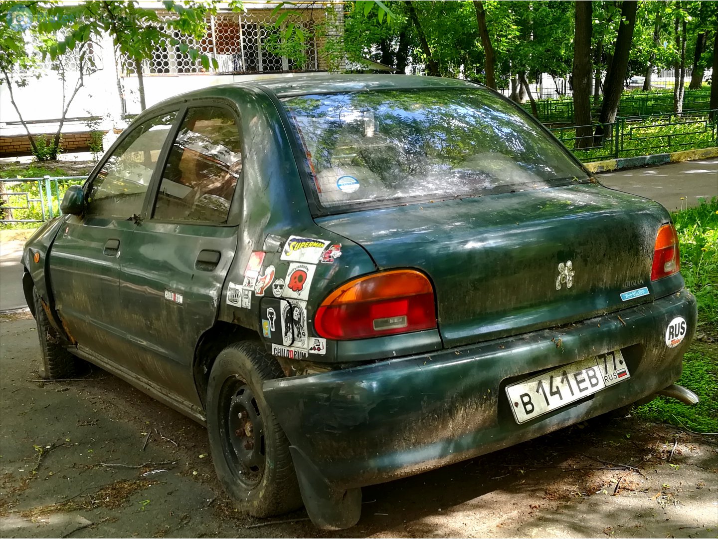 в 141 ев 77, Mazda Revue 1st gen (DB), 1990–1998