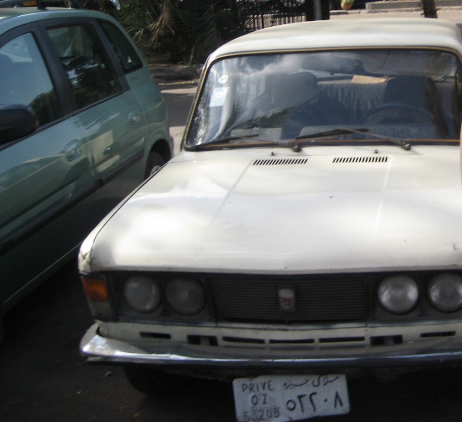 ٥٣٢٠٨, Polski Fiat 125p 115C Sedan (MR75), facelift, 1975–1983