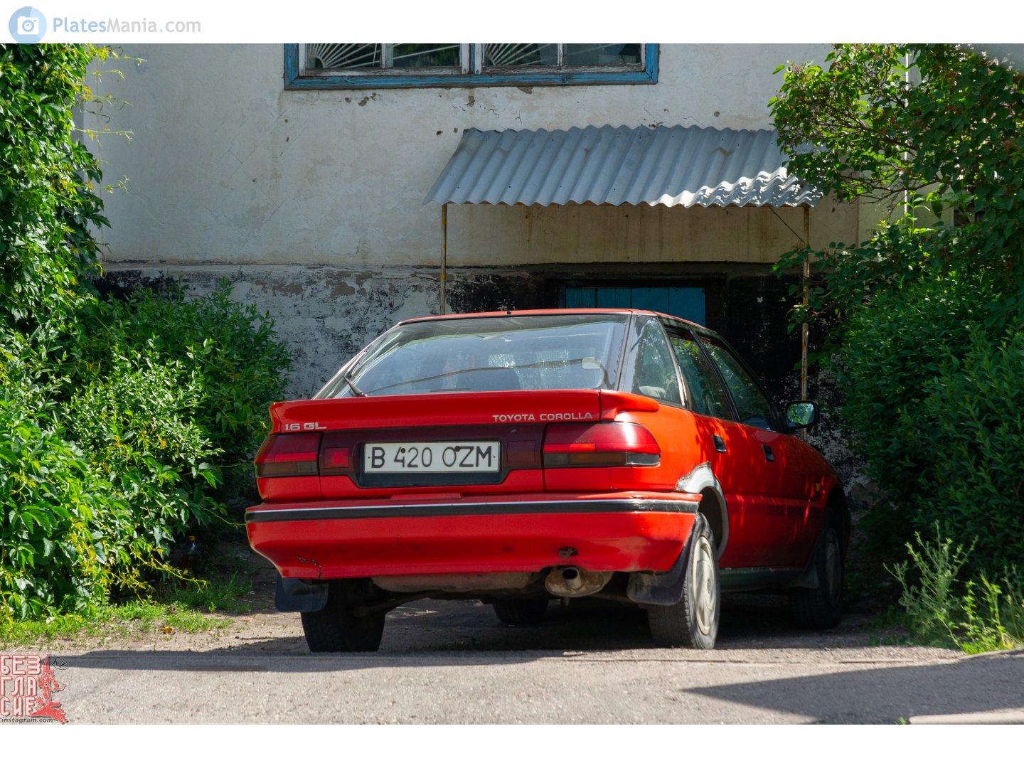 B 420 OZM, Toyota Corolla 