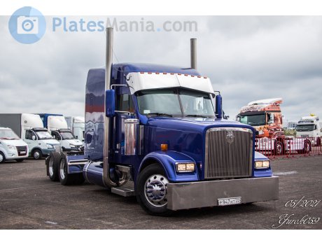 р947нт22, Freightliner Century Class