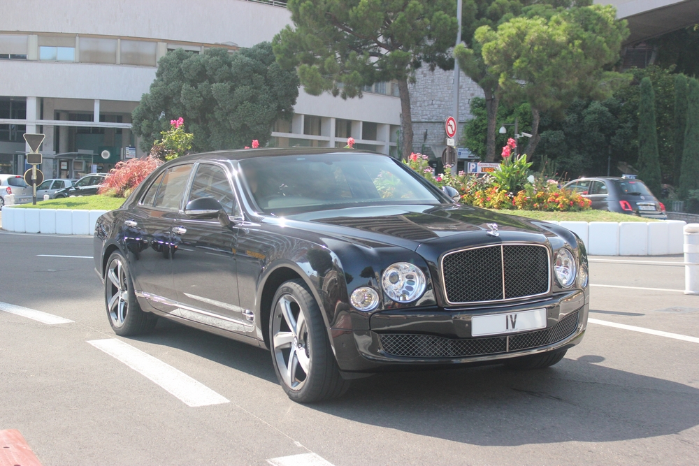 1V, Bentley Mulsanne 2nd gen (3Y), 2009–2016