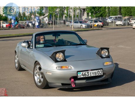 463 IYB 02, Eunos Roadster