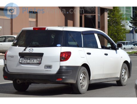 в031кх142, Mazda Familia Van