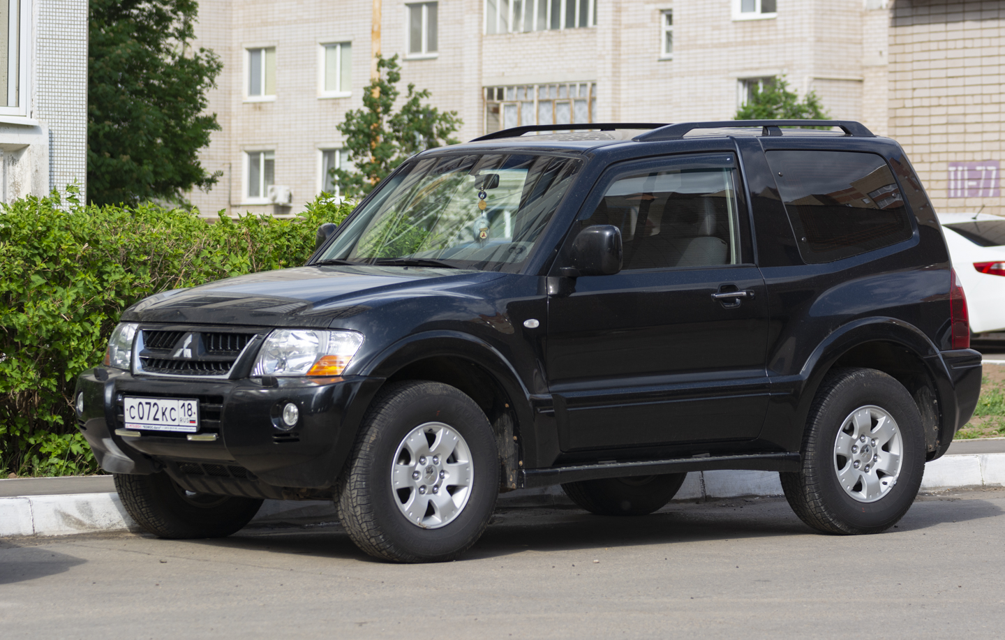 с 072 кс 18, Mitsubishi Pajero 