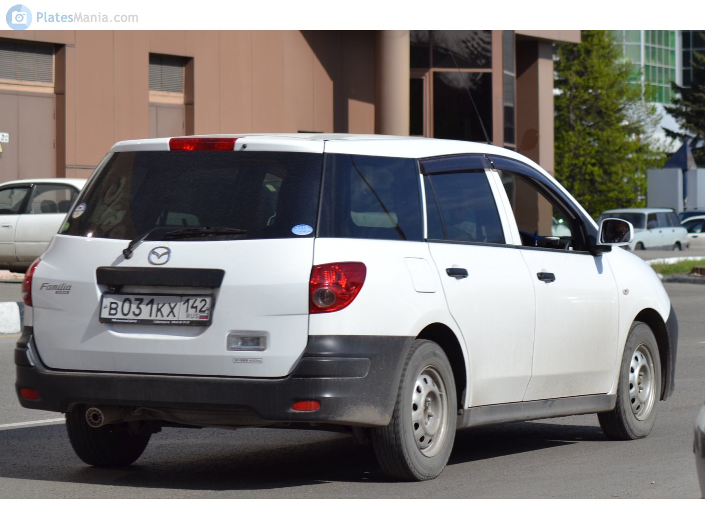 в 031 кх 142, Mazda Familia Van 3rd gen (Y12), 2006–2018