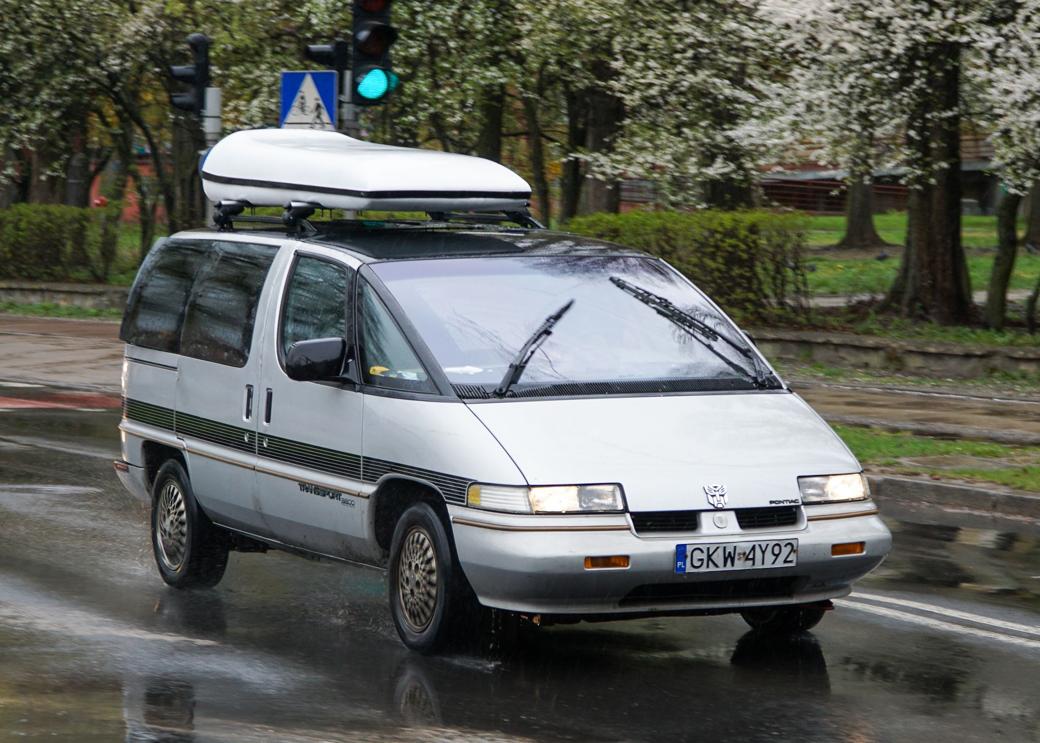 GKW 4Y92, Pontiac Trans Sport 1st gen (GMT199), 1989–1996