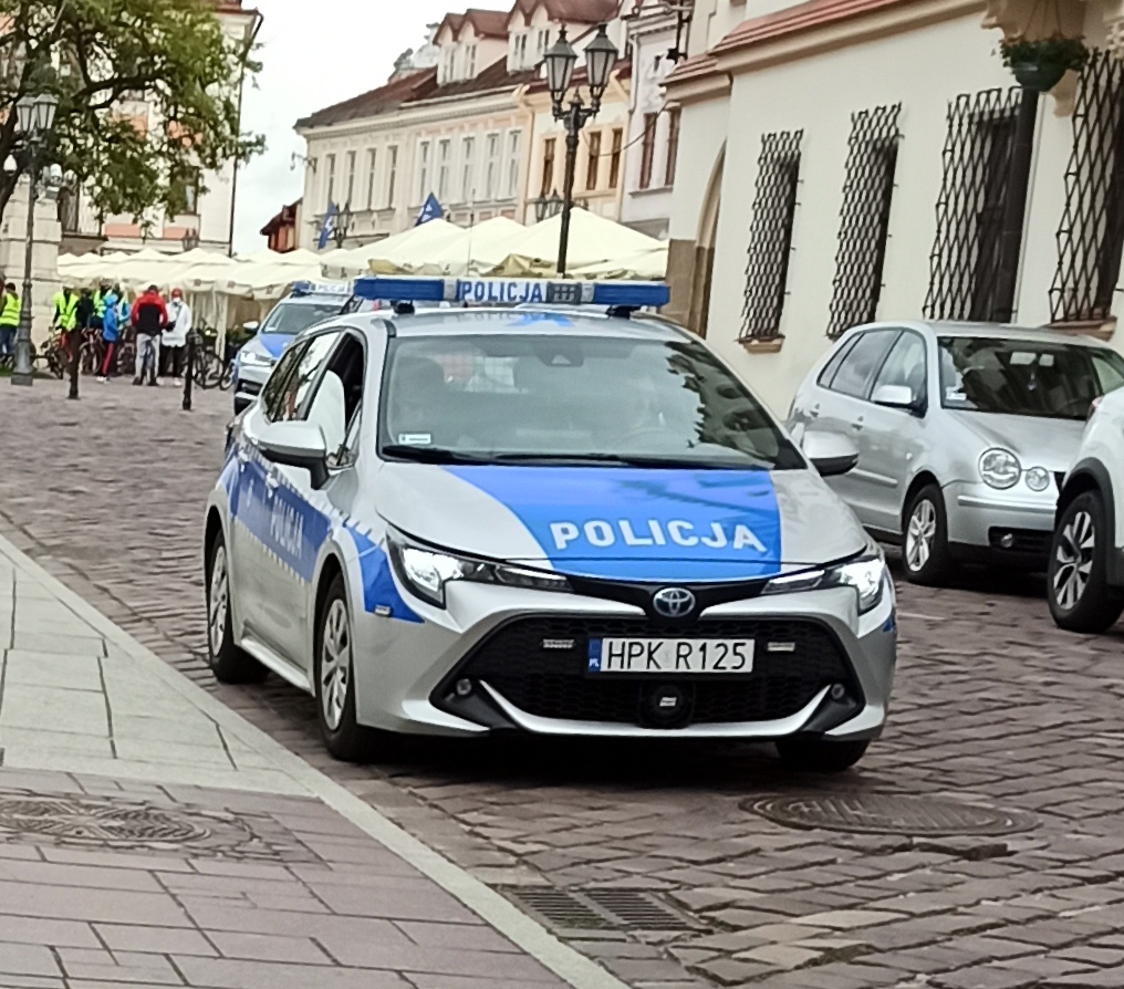 HPK R125, Toyota Corolla 12th gen (Altis) Sedan (E210; Global-market), 2019–