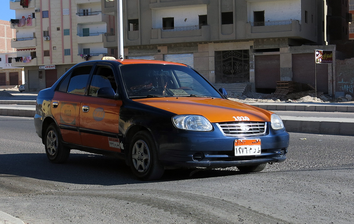 ١٢٧٦ مرط, Hyundai Verna 1st gen Sedan (LC), facelift, 2003–2019