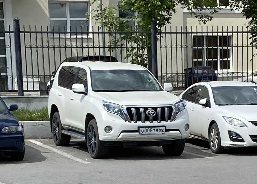 о 008 тв 66, Toyota Land Cruiser Prado 4th gen 5-door SUV (J150), 1st facelift, 2013–2017