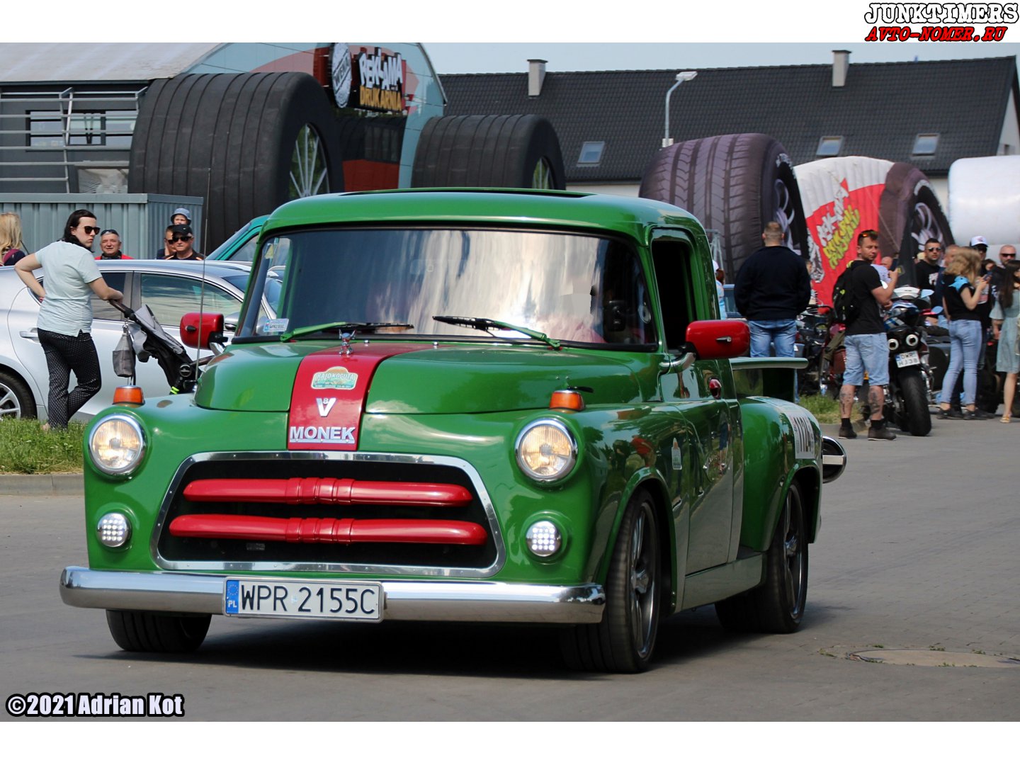 WPR 2155C, Dodge C-Series 