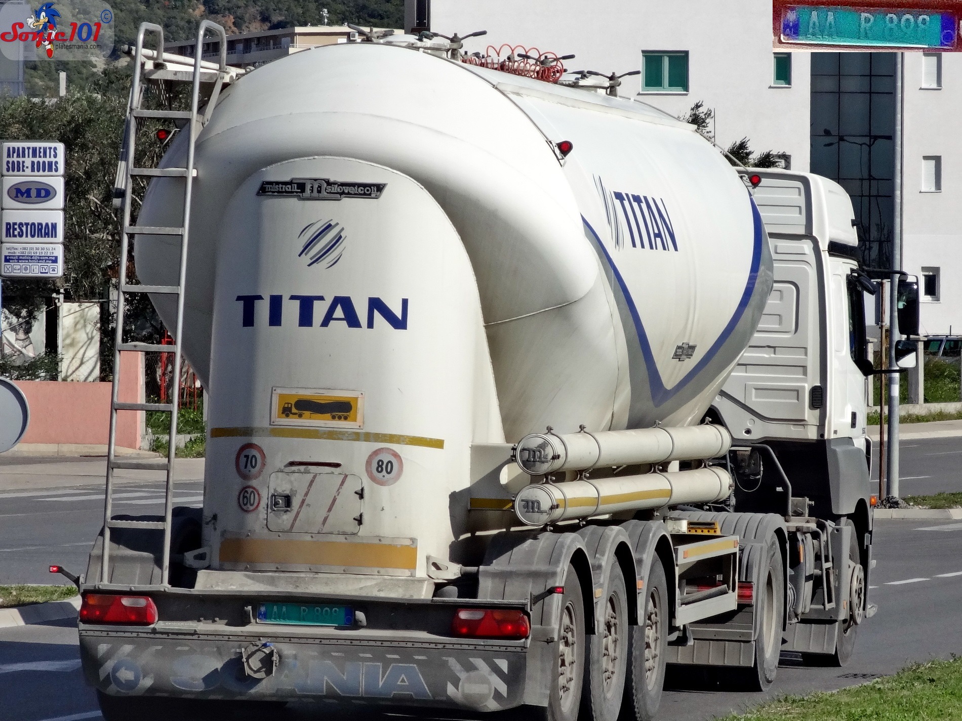 AA R 898, Mistrall Siloveicoli S-Series 