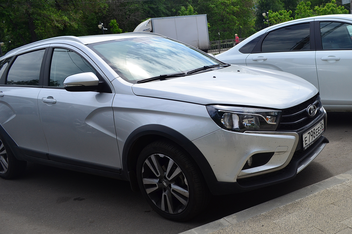 е 798 ее 36, Lada (VAZ) Vesta 1st gen SW Cross (GFK), 2017–2022