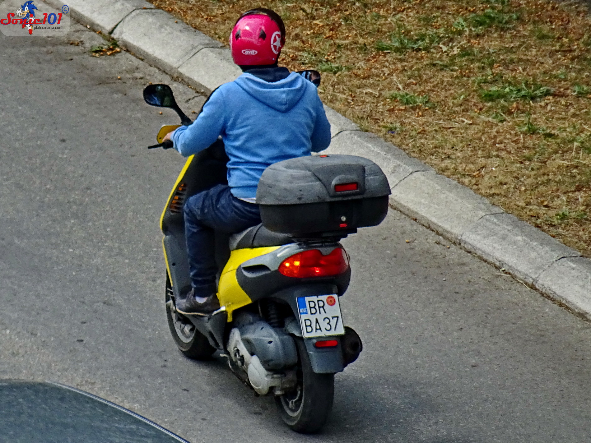 BR BA37, Piaggio Skipper 2nd gen, 1998–2005