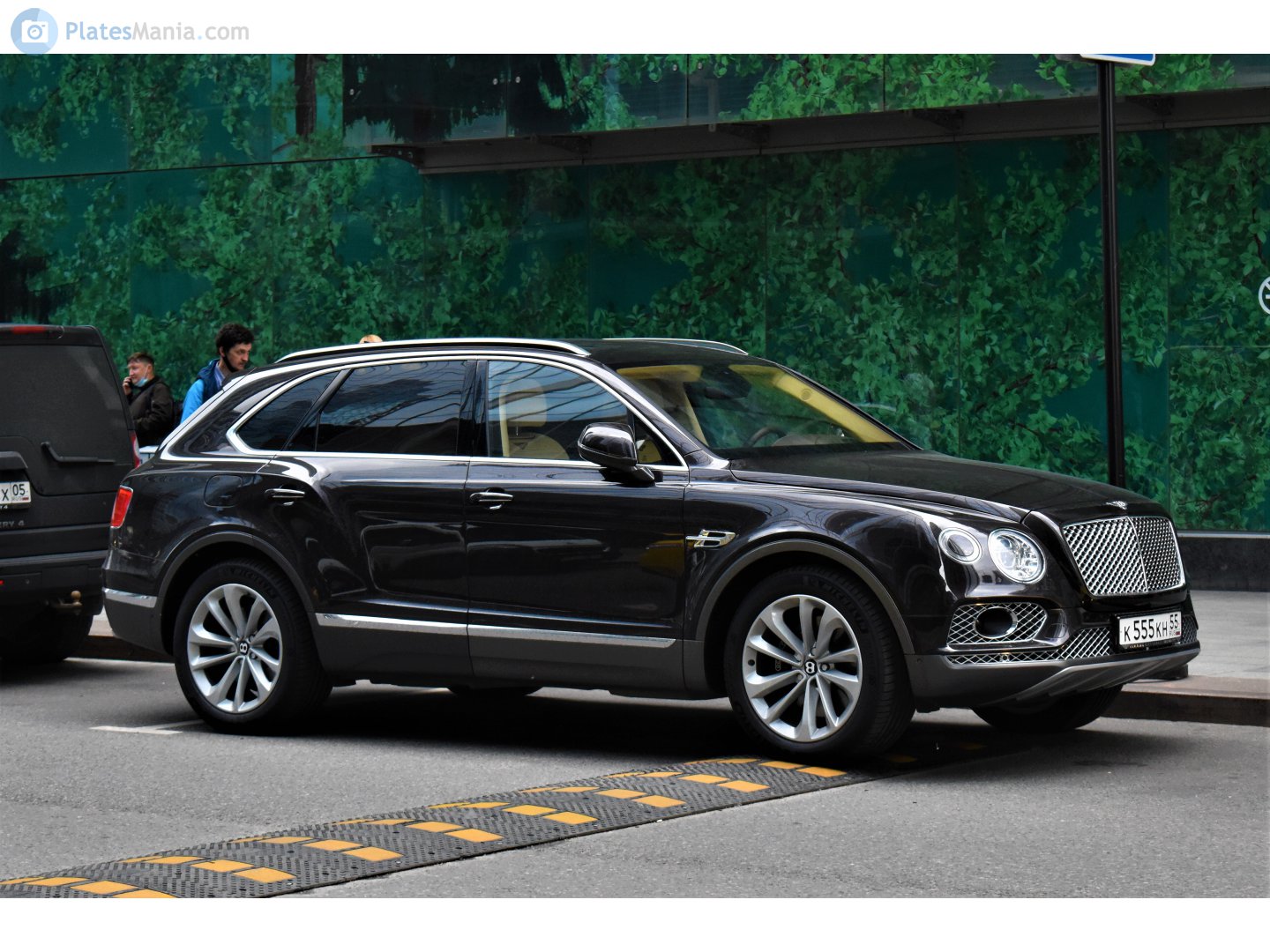 к 555 кн 55, Bentley Bentayga 1st gen (PL71), 2016–2020