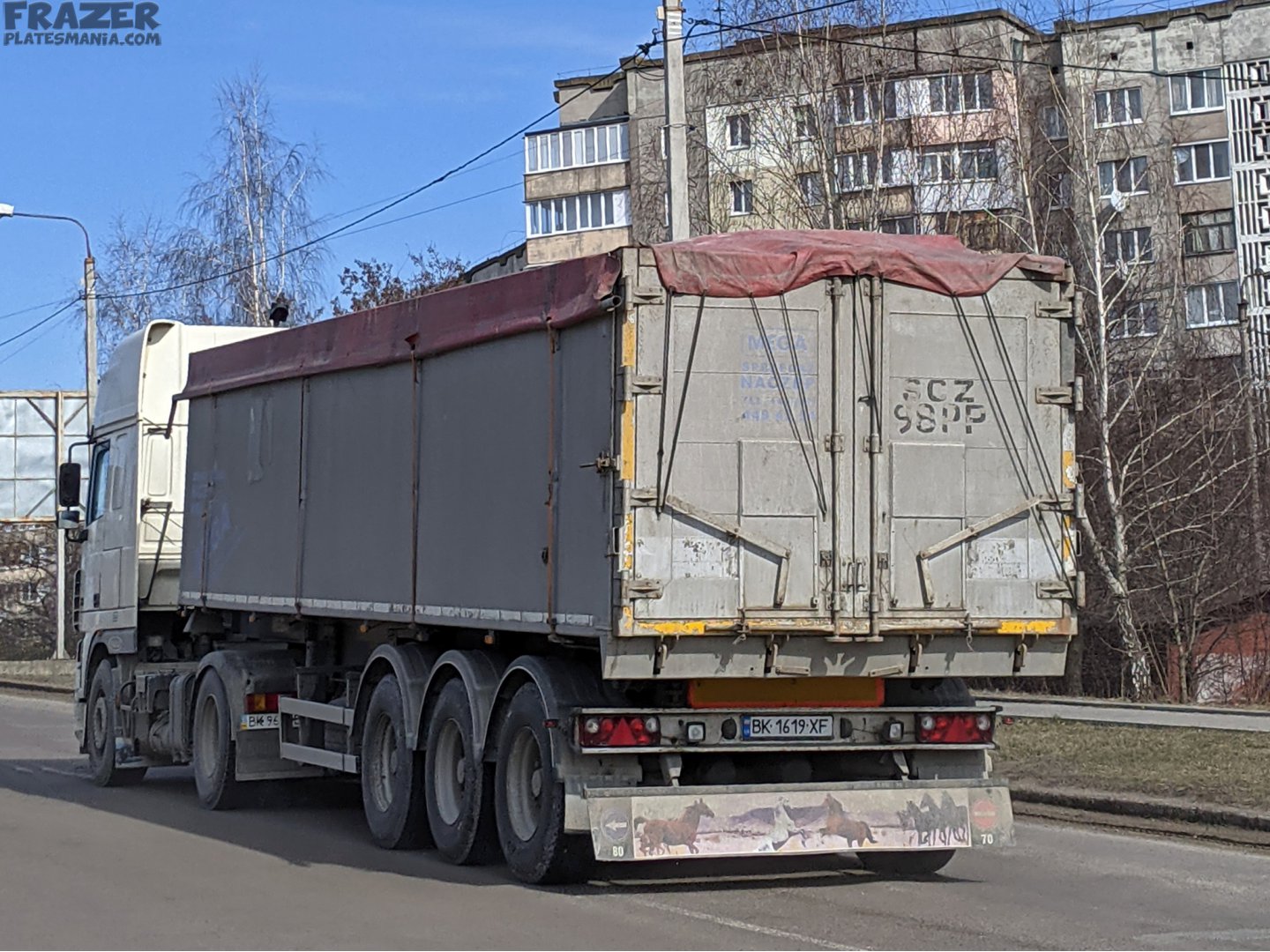 BK 1619 XF, MEGA Trailers MNW 