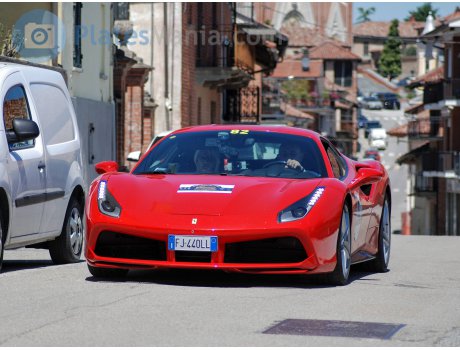 FJ 440 LL, Ferrari 488