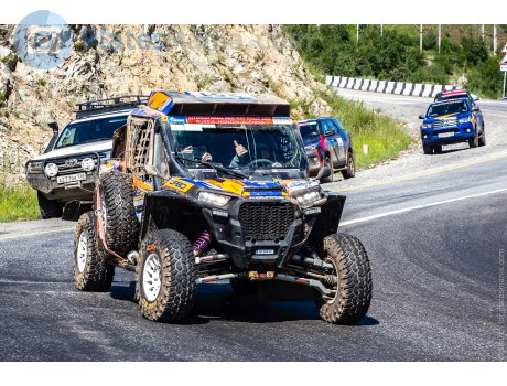 FD-565-FL, Polaris RZR