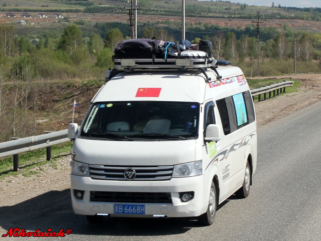 晋B·6668H, Foton View 