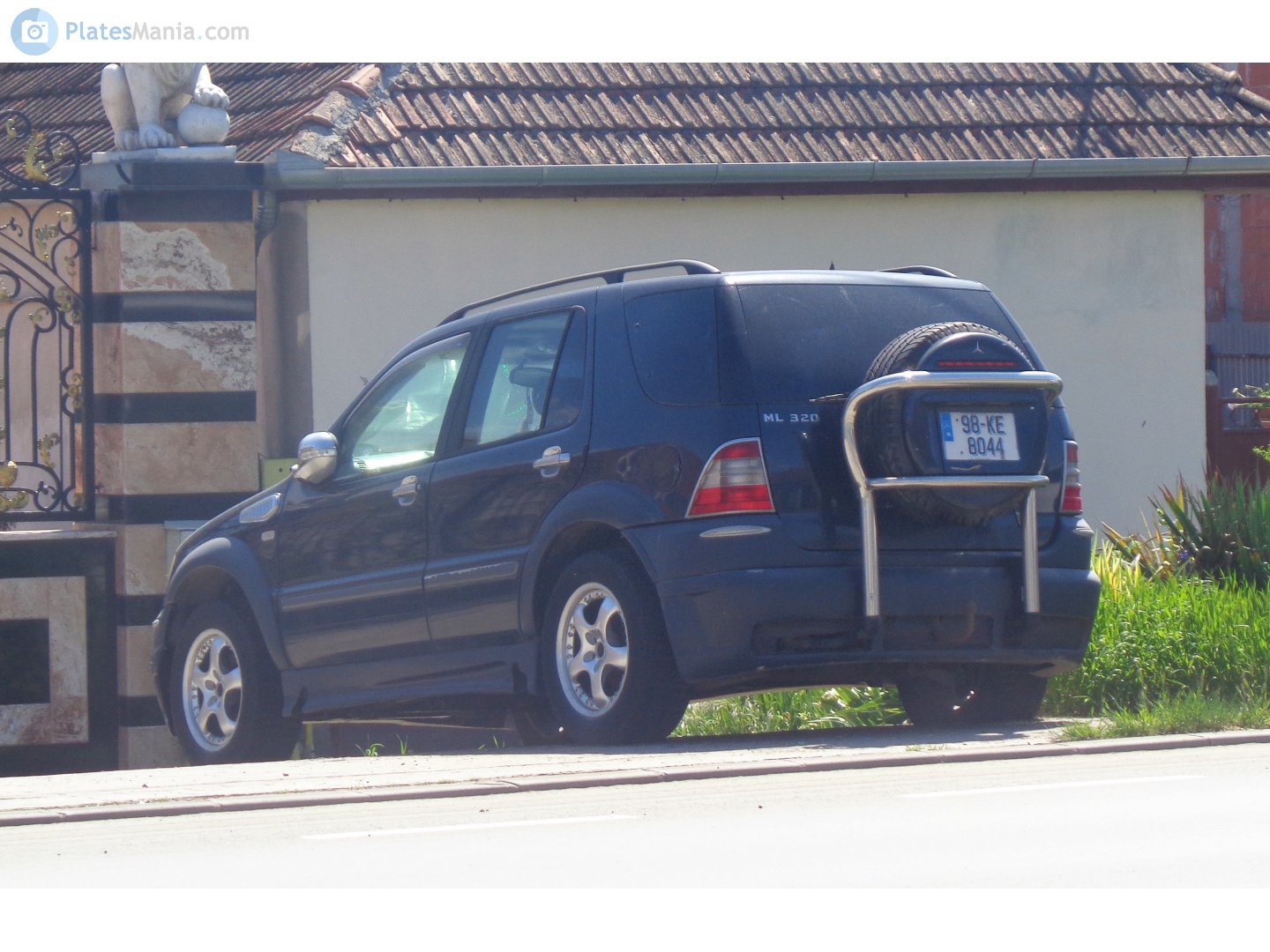 98-KE-8044, Mercedes-Benz M-Klasse 1st gen (W163), 1997–2005