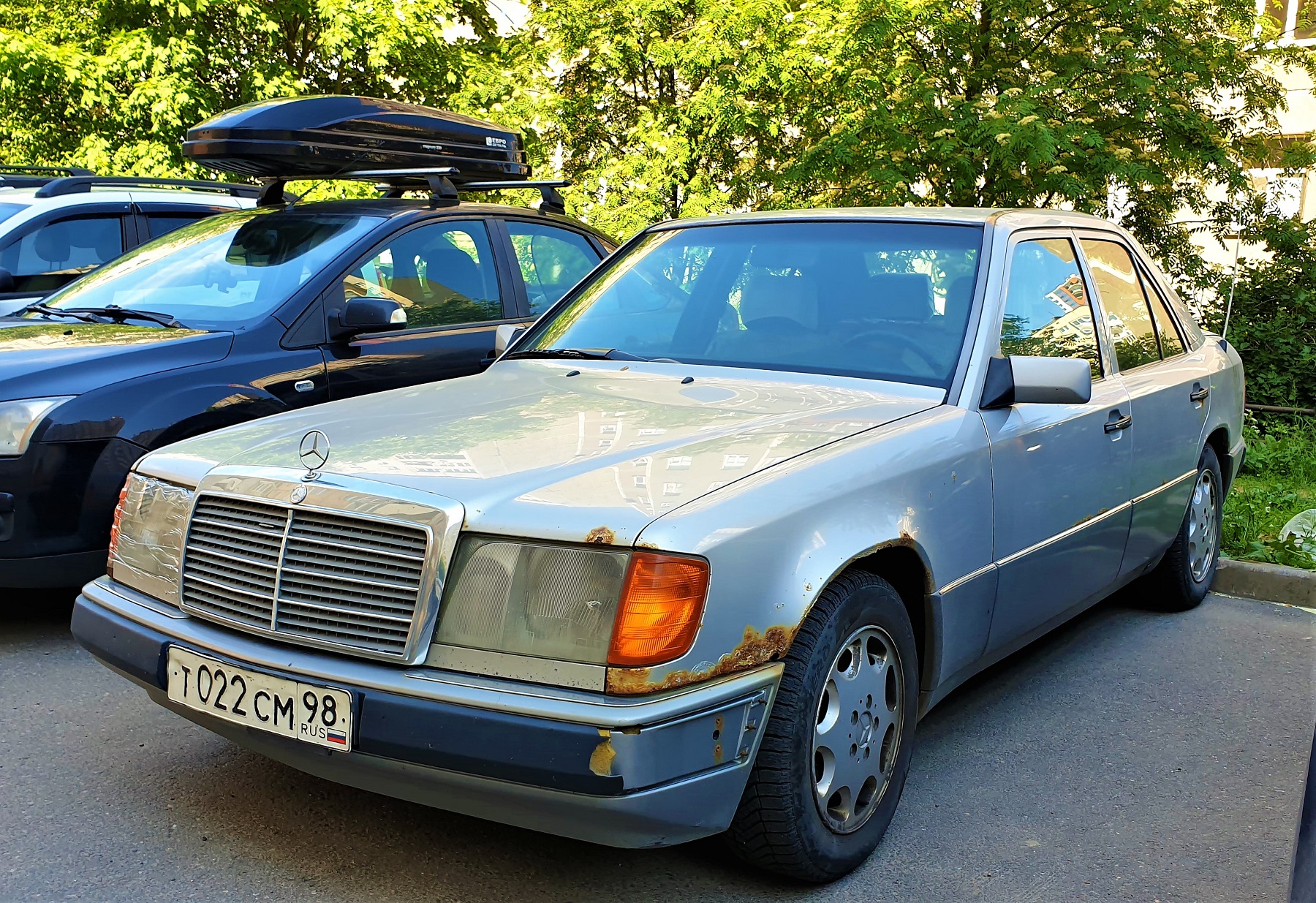 т 022 см 98, Mercedes-Benz E-Klasse 1st gen Sedan (W124), 1984­–1995