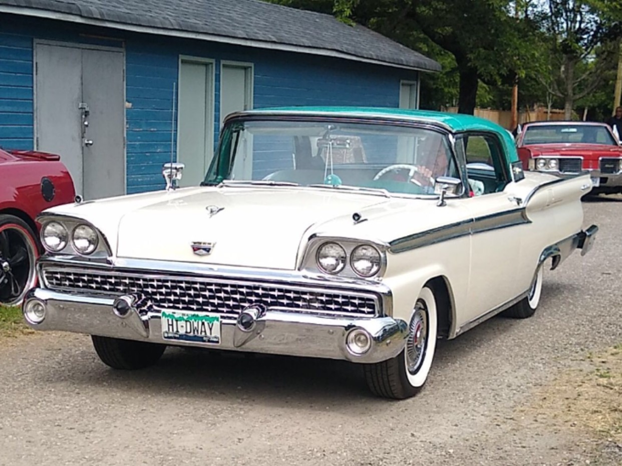 HI-DWAY, Ford Galaxie 