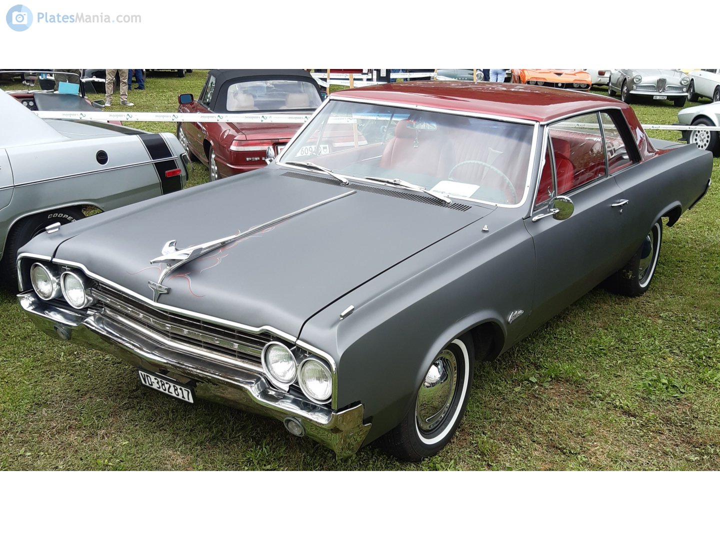 VD 382817, Oldsmobile F-85 2nd gen 1965 Cutlass Holiday Hardtop Coupe, 1st facelift, 1964–1965