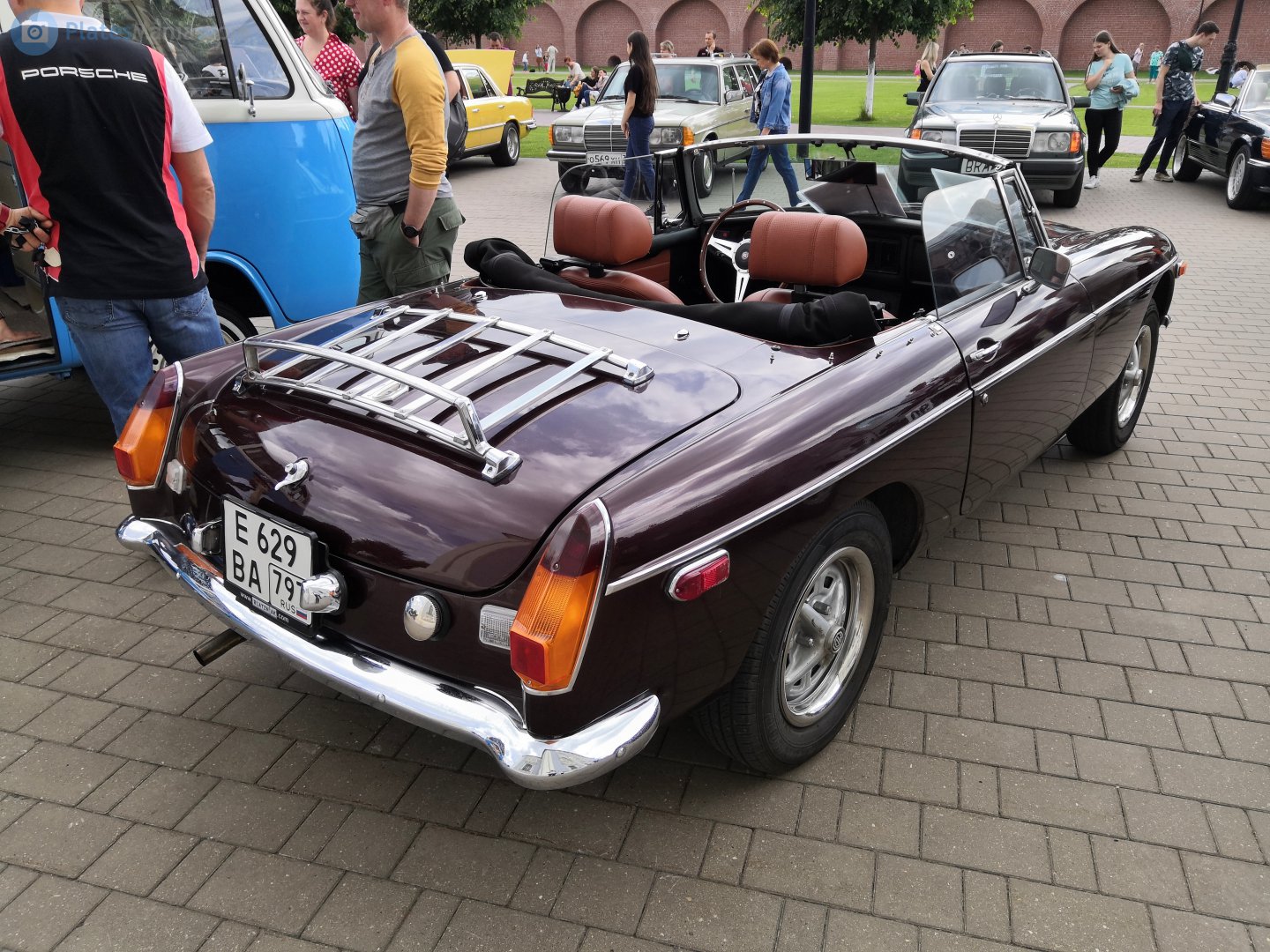 е 629 ва 797, MG B 1st gen Roadster, 1962–1980