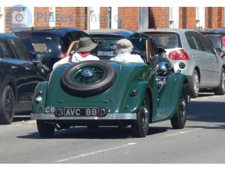 AVC 88, Rover 14
