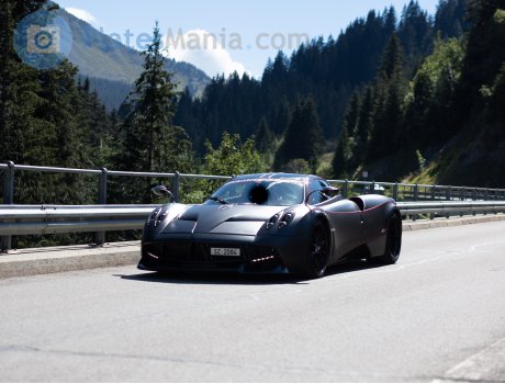 SZ 2084, Pagani Huayra
