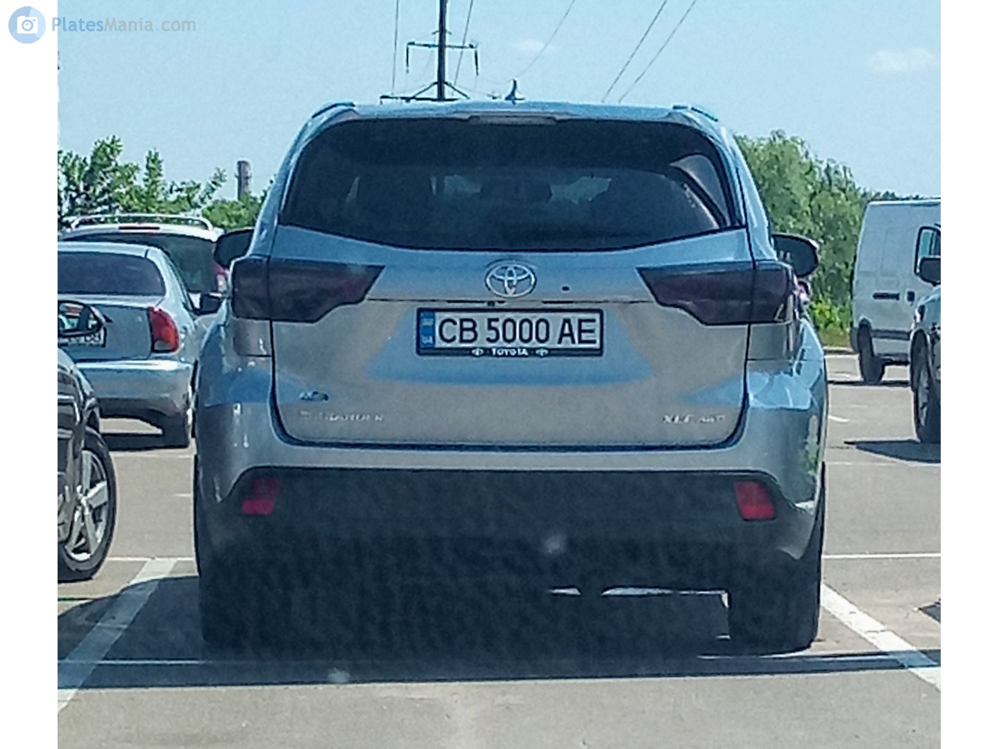 CB 5000 AE, Toyota Highlander 