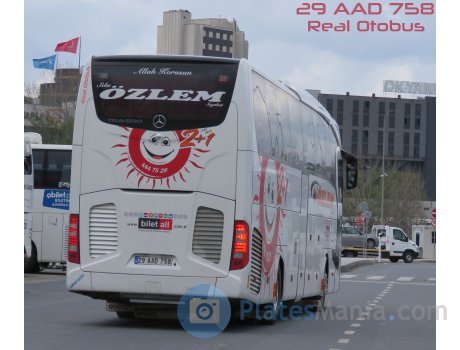 29 AAD 758, Mercedes-Benz Travego
