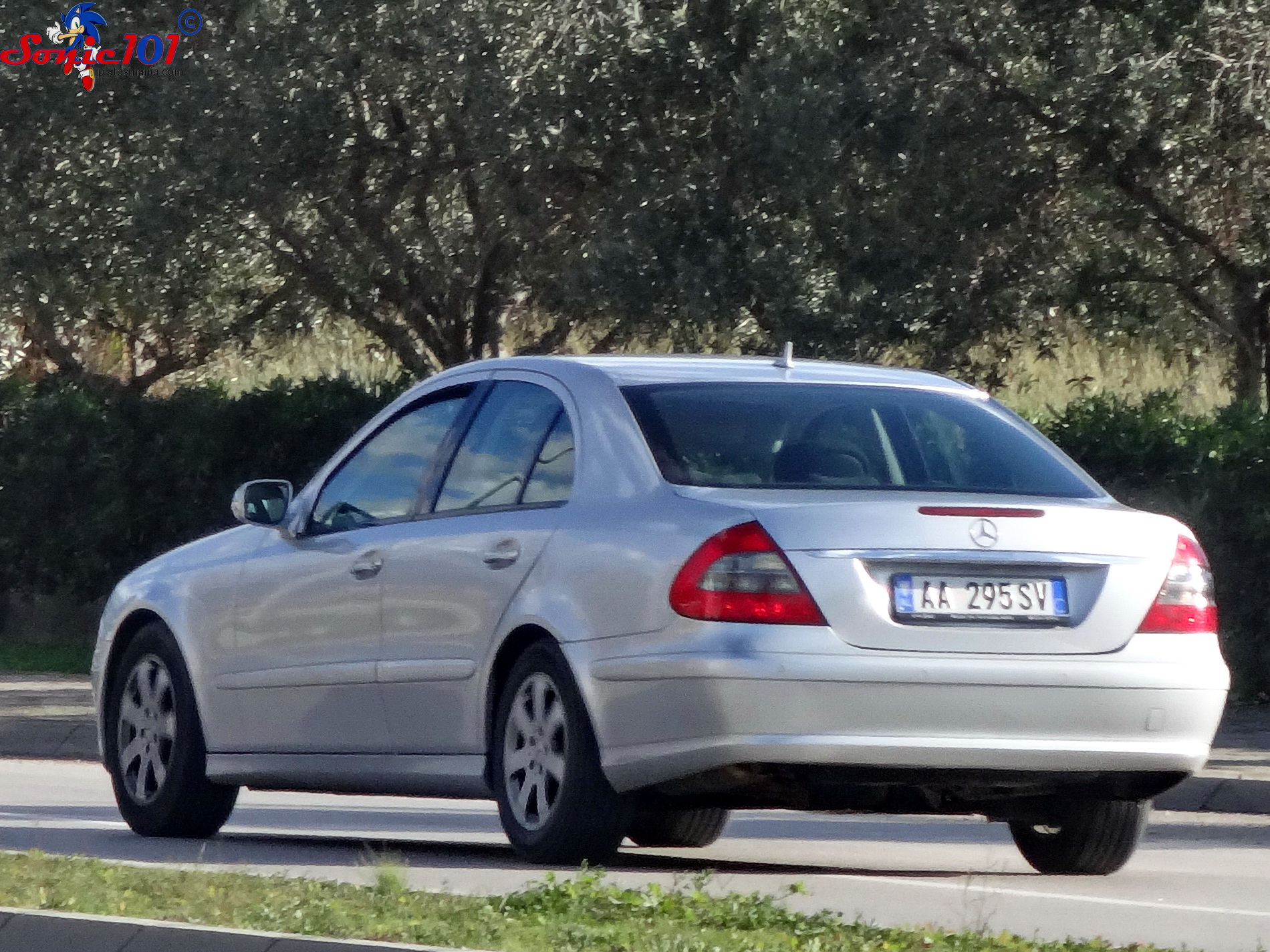 AA 295 SV, Mercedes-Benz E-Klasse 3rd gen Sedan (W211), 2002­–2009