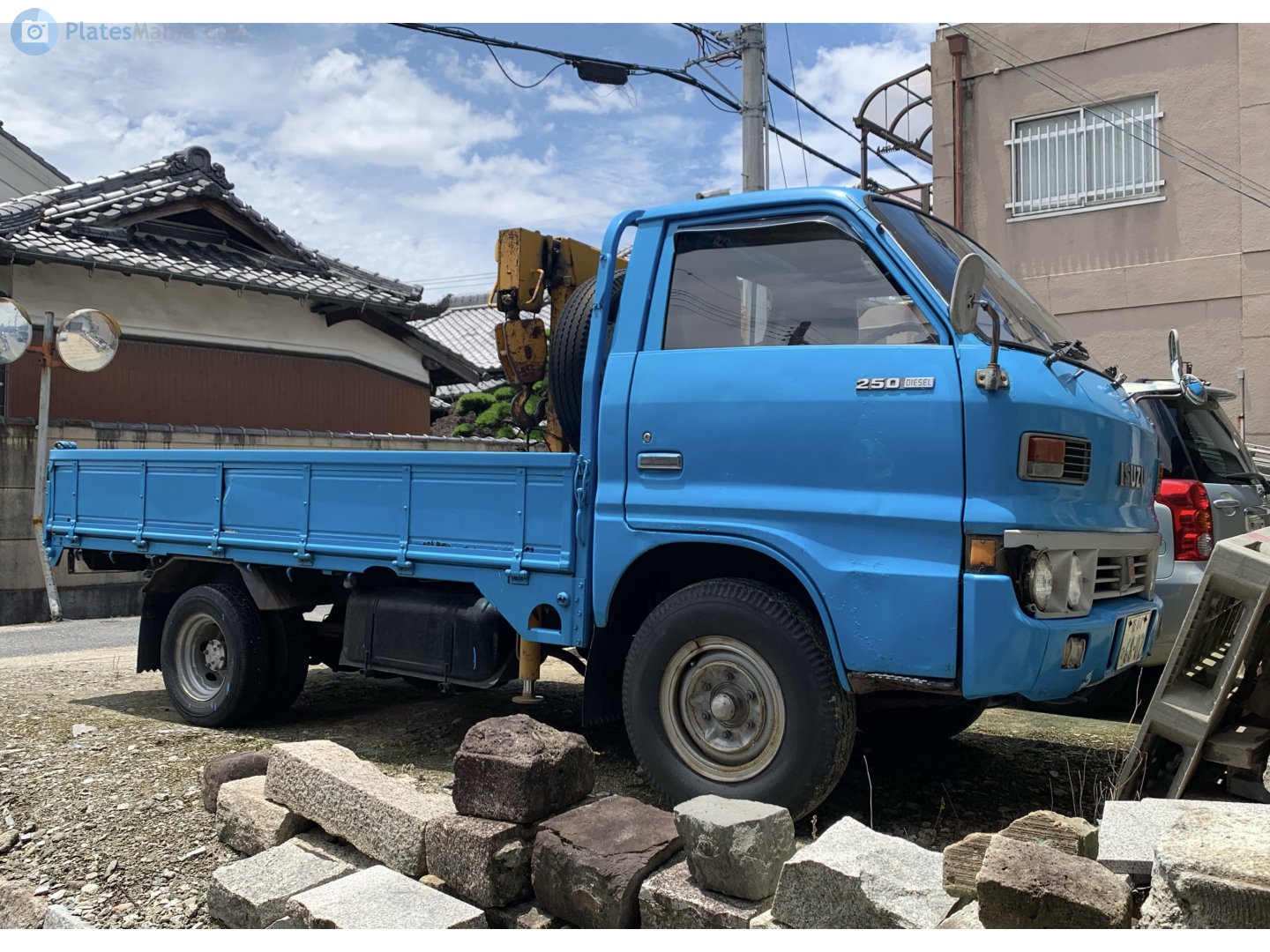 奈 44 ひ 6802, Isuzu Elf 3rd gen 150/250, 1975–1984