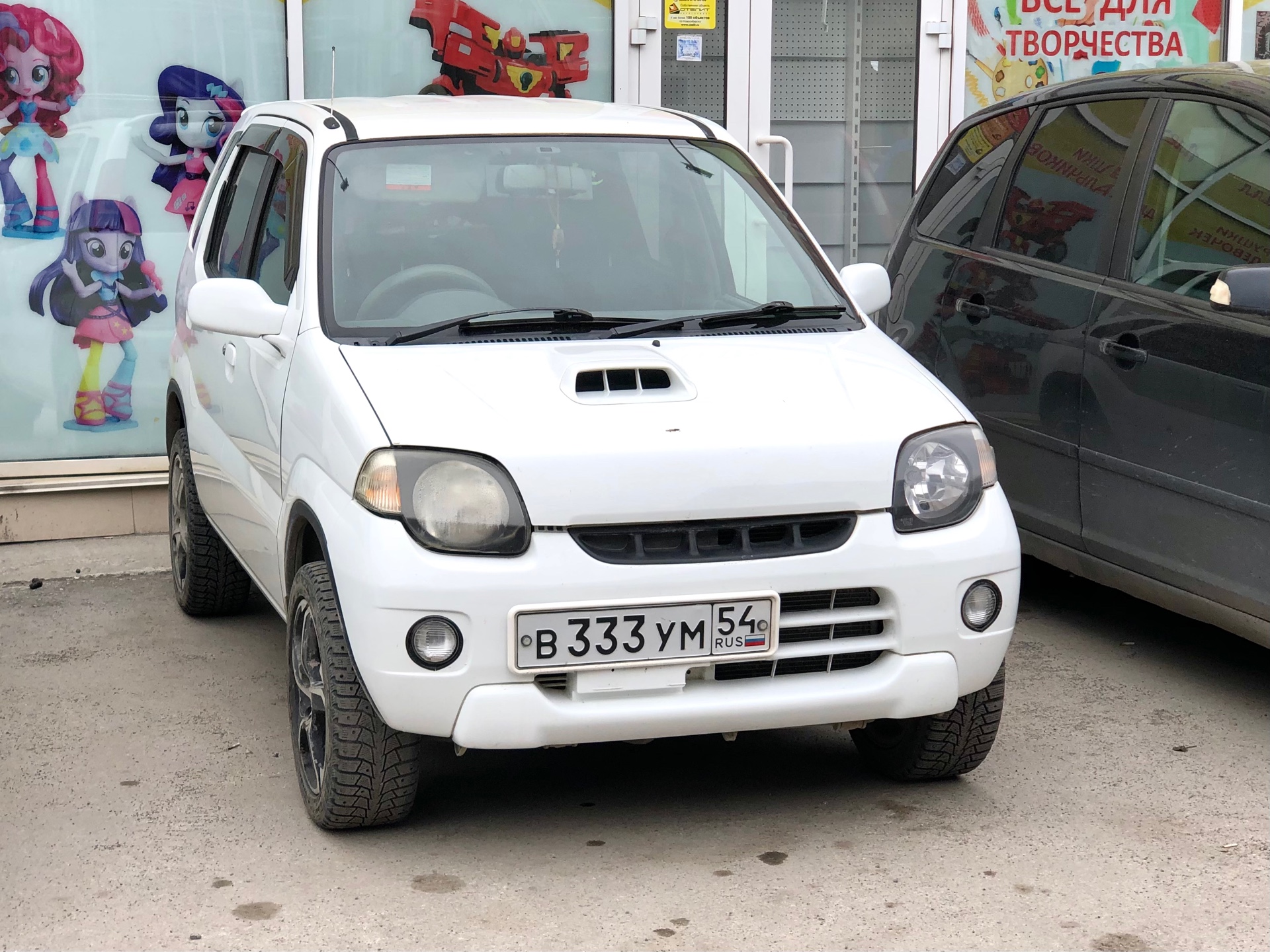 в 333 ум 54, Suzuki Kei 1st gen 5-door Hatch (HN11/HN21/HN12/HN22), 1999–2009