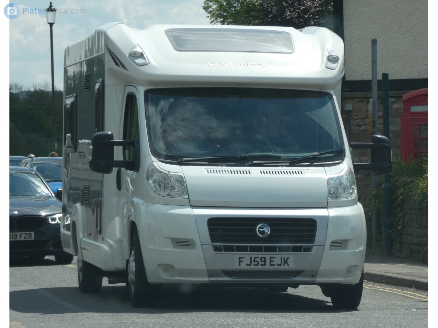 FJ59EJK, Swift Motorhomes Suntor 