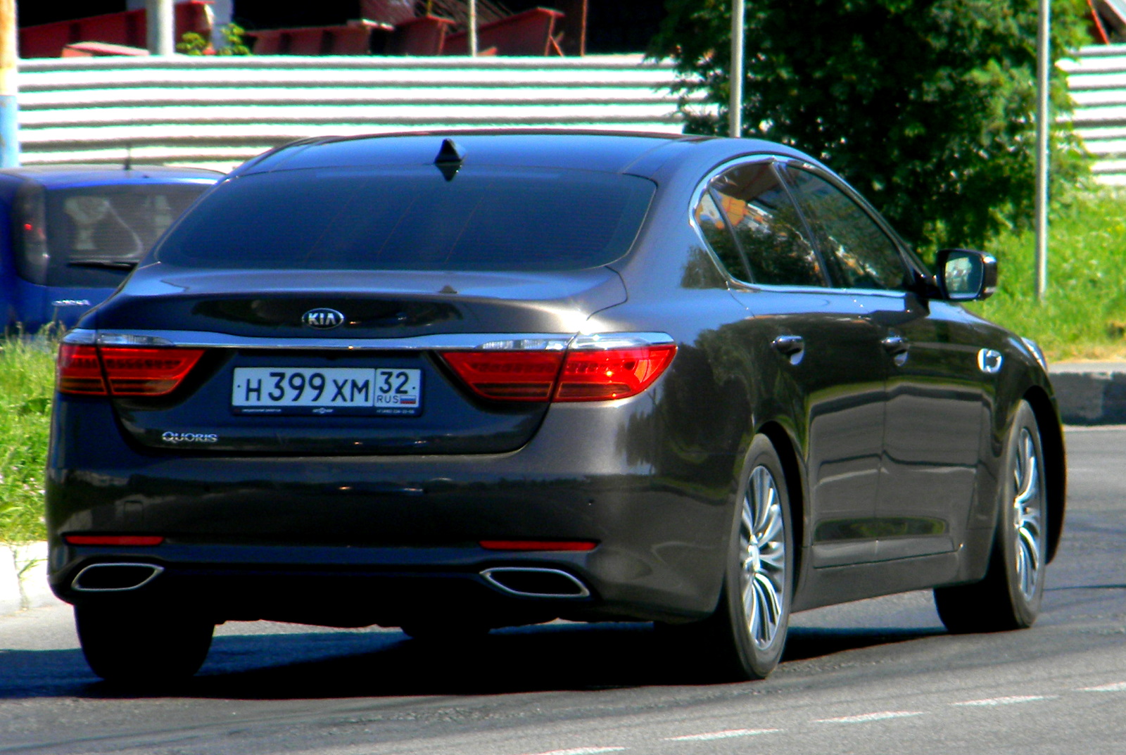 н 399 хм 32, Kia Quoris 