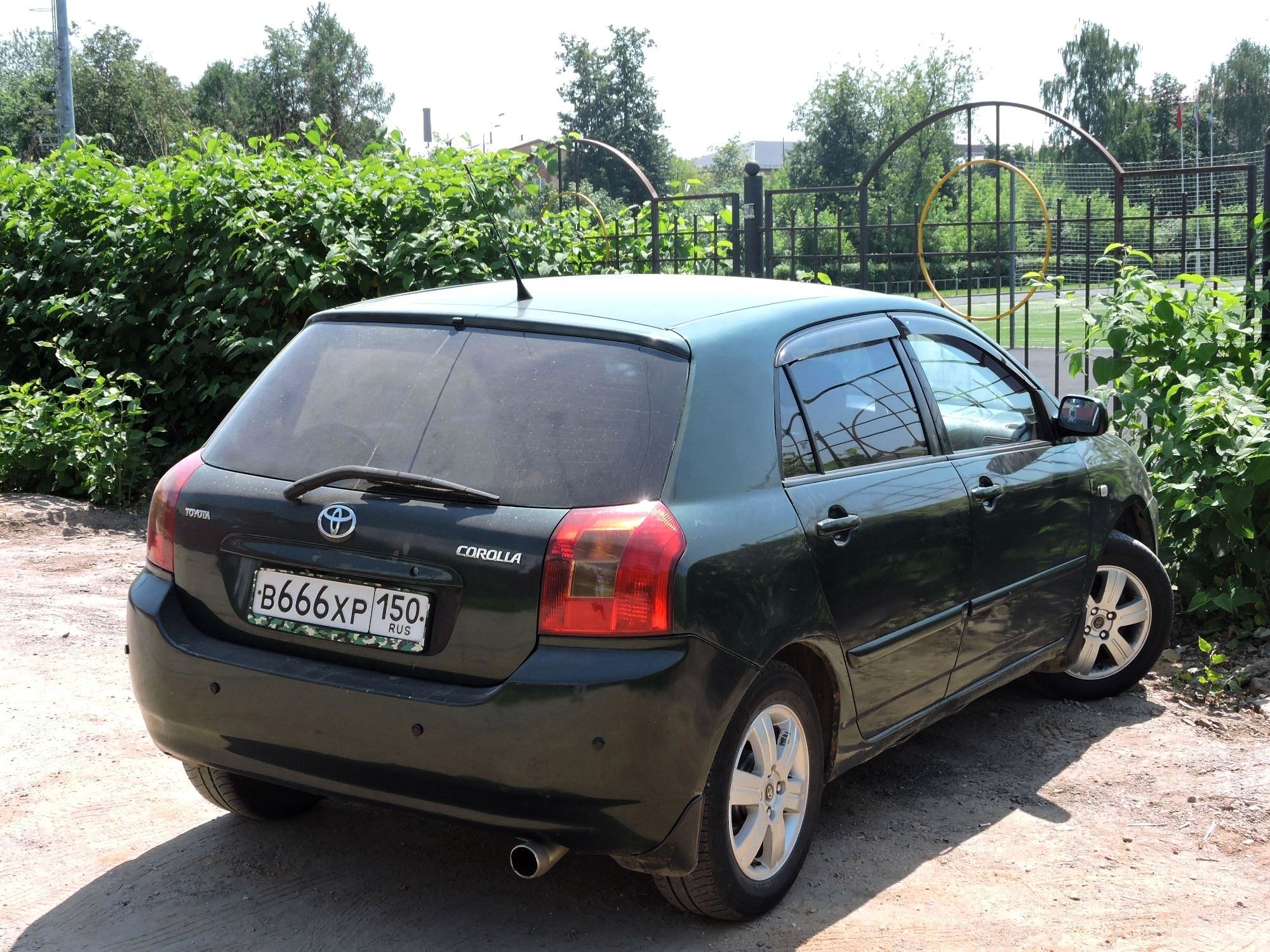 в 666 хр 150, Toyota Corolla 9th gen (RunX) 5-door Hatch (E120), 2001–2007