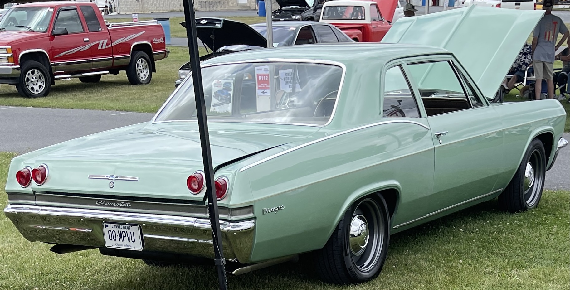 00-MPVU, Chevrolet Biscayne 3rd gen 1965 2-door Sedan (15311/15411; B-body), 1964–1965
