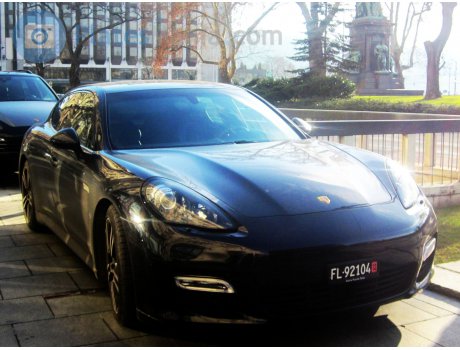 FL 92104, Porsche Panamera