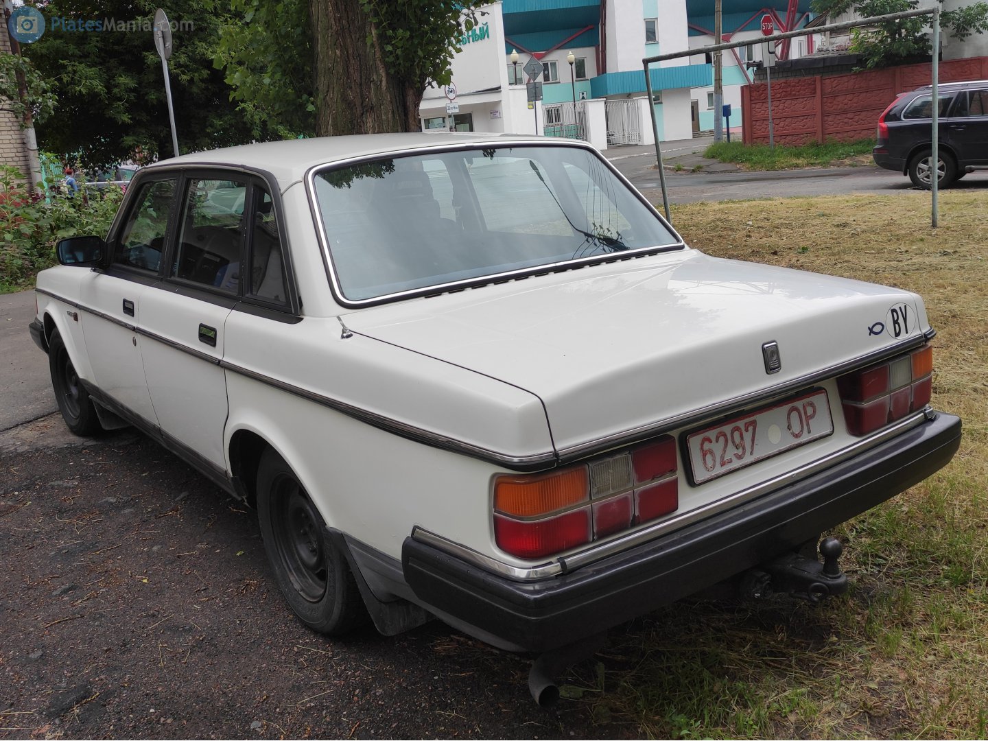 6297 OP, Volvo 240-Series 1st gen 4-door Sedan (244), facelift, 1978–1993