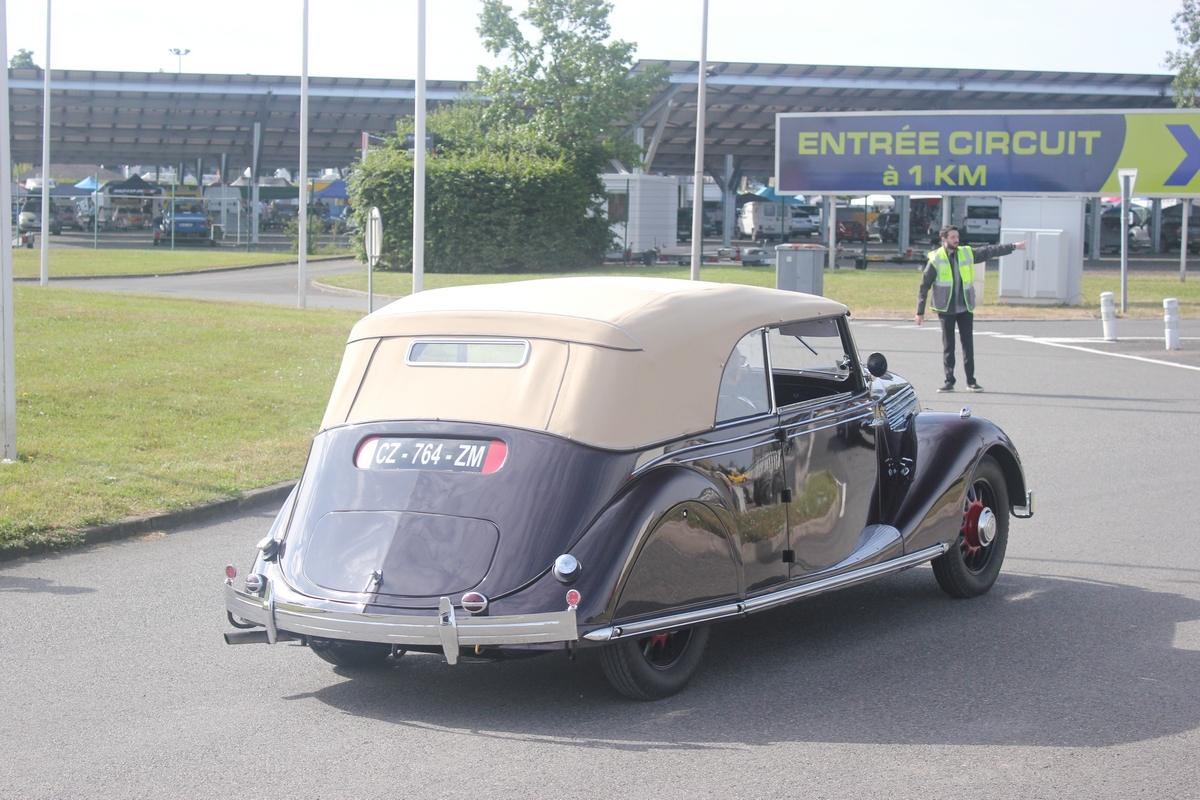 CZ-764-ZM, Renault Viva Grand Sport 