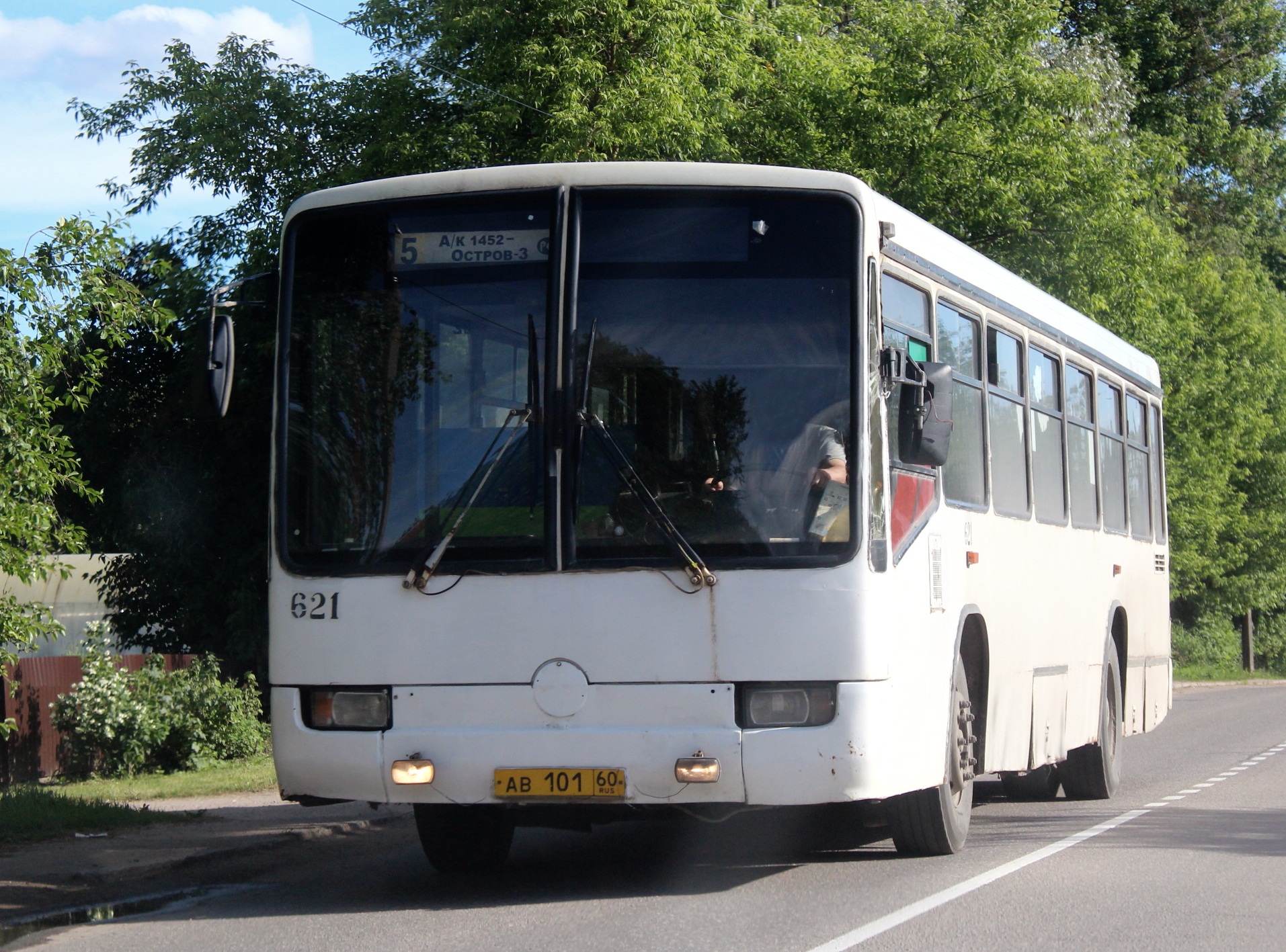 ав 101 60, Mercedes-Benz O345 