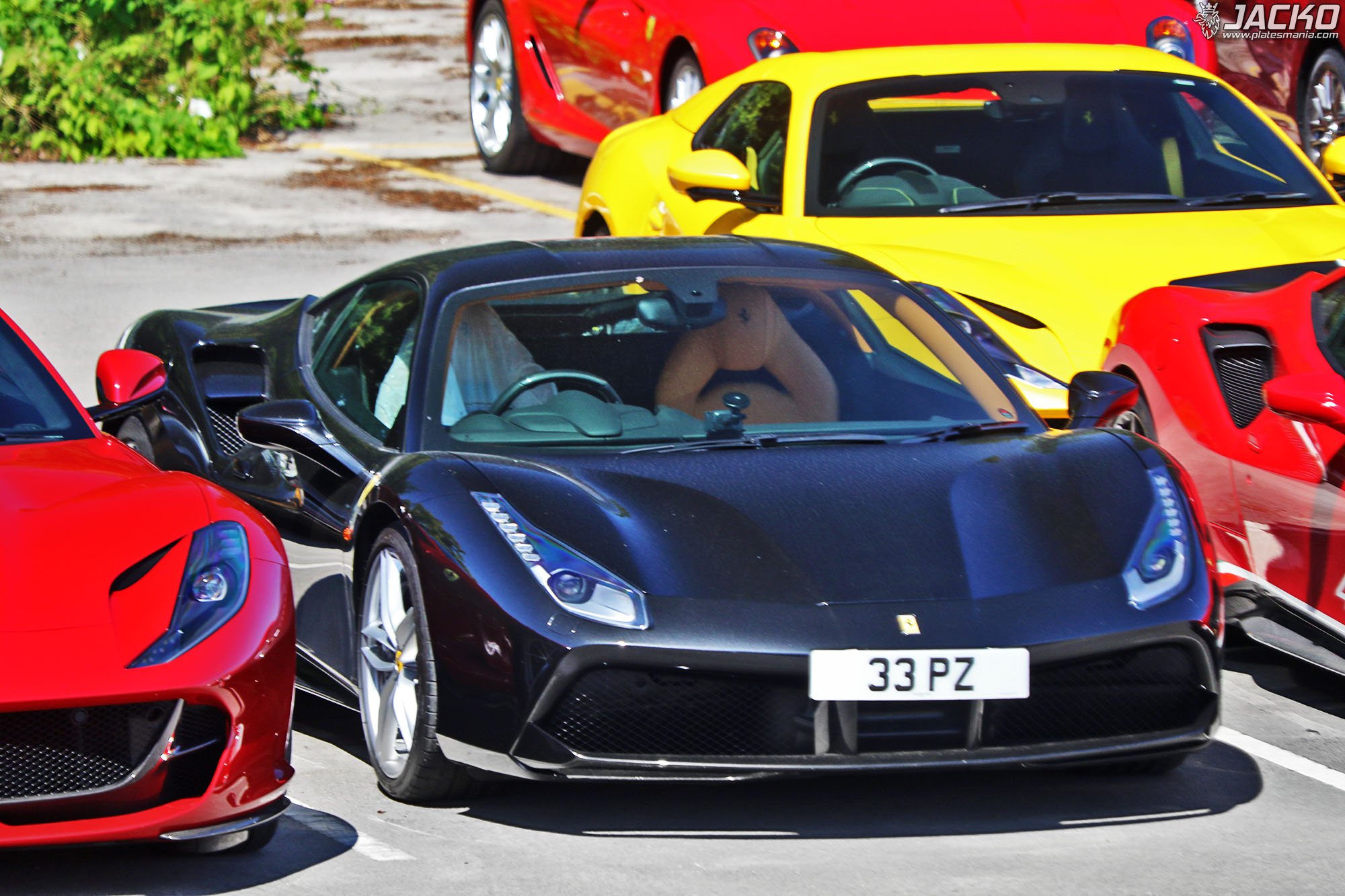 33PZ, Ferrari 488 1st gen (GTB) Berlinetta (F142M), 2015–2019