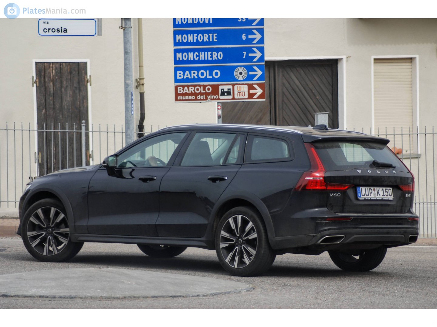 LUP K 150, Volvo V60 2nd gen Cross Country (225/257), 2018–