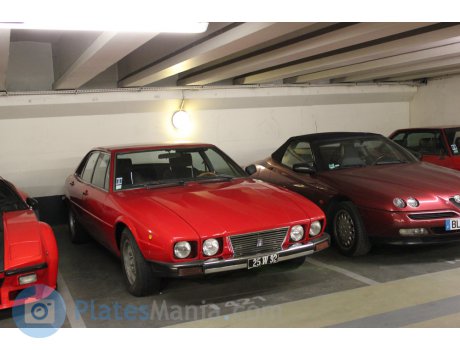 25 W 92, De Tomaso Deauville