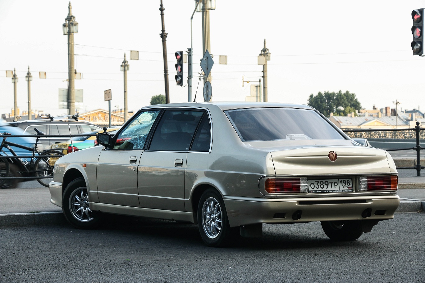 о 389 тр 198, Tatra 700 