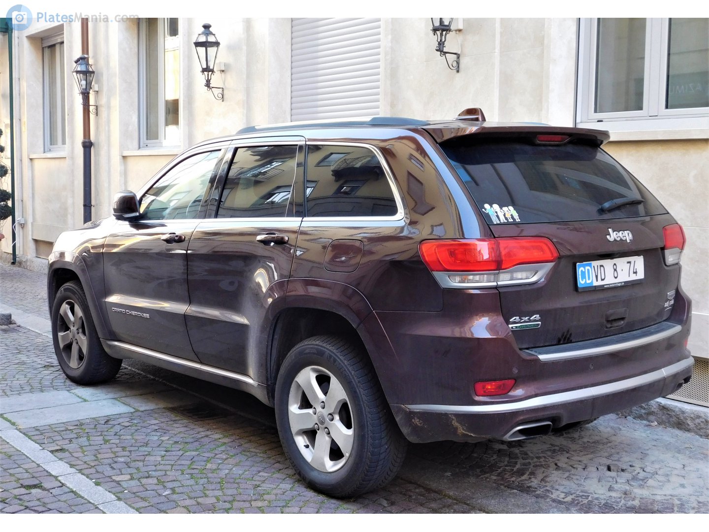 CD VD 8-74, Jeep Grand Cherokee 4th gen (WK2), facelift, 2013–2022